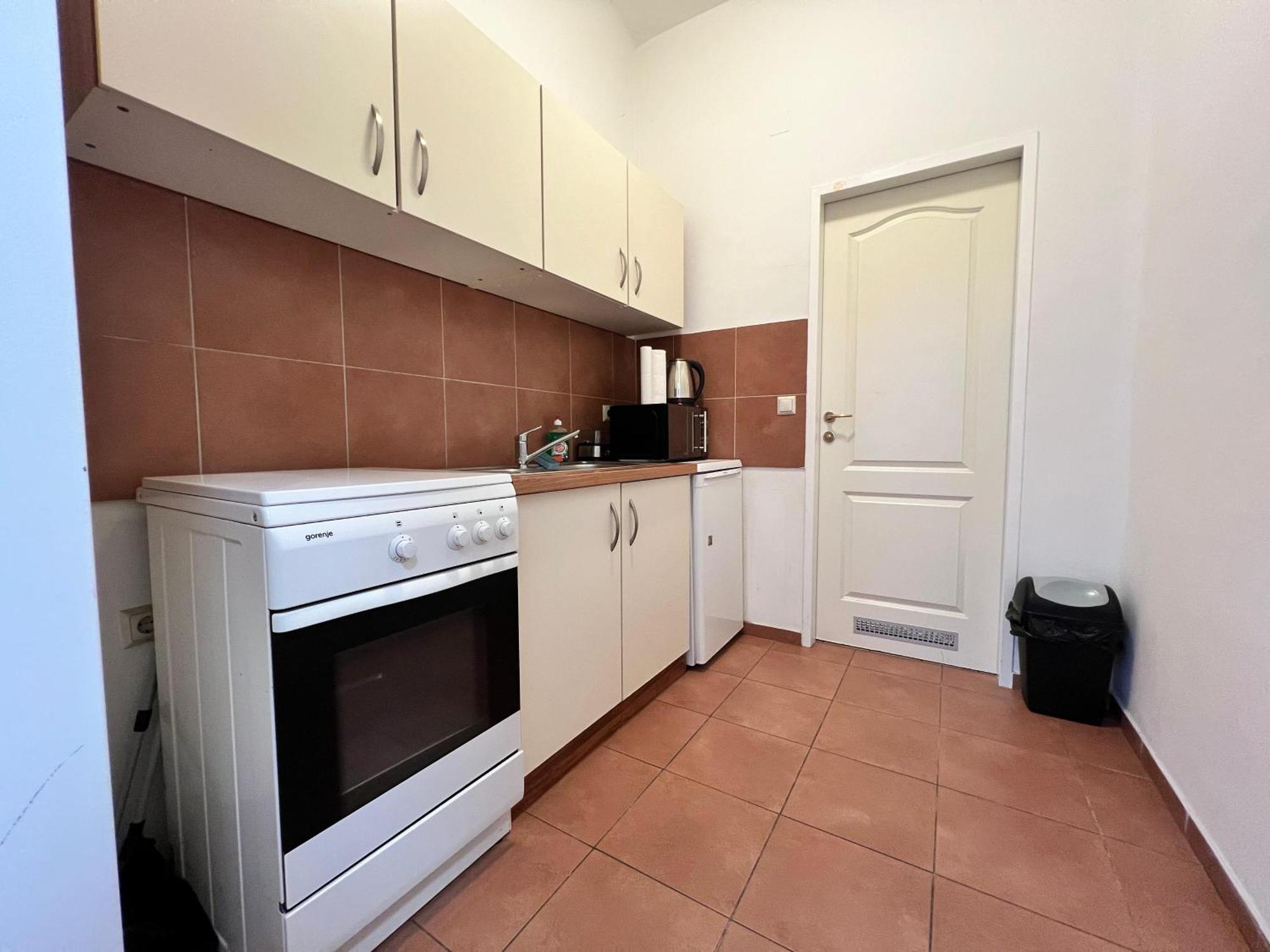 Charming 1Br Apartment Perfect For Long Stays 维也纳 外观 照片