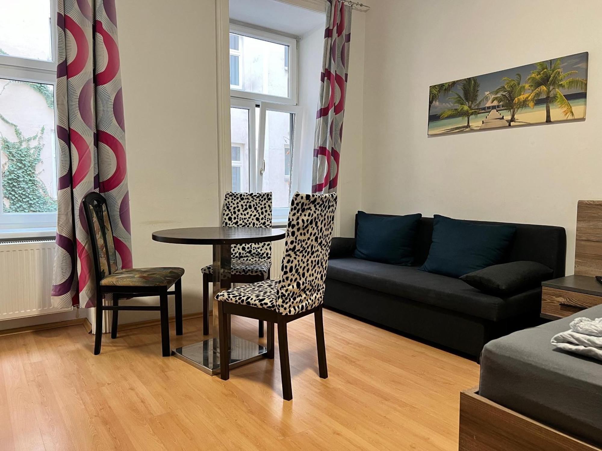 Charming 1Br Apartment Perfect For Long Stays 维也纳 外观 照片